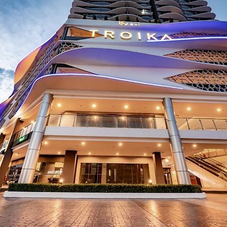 Golden Troika Kota Bharu - 2 Bedrooms Екстер'єр фото