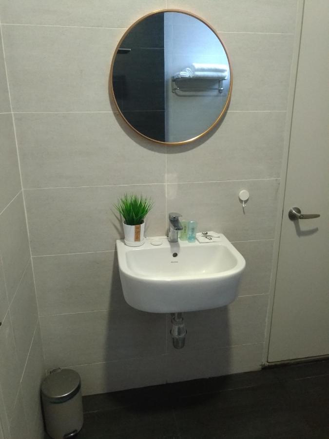 Golden Troika Kota Bharu - 2 Bedrooms Екстер'єр фото